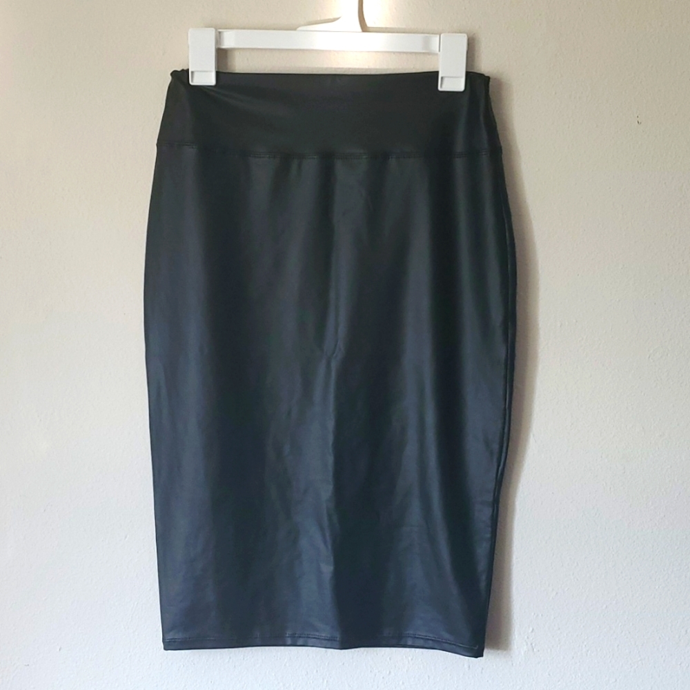 Black Skirt